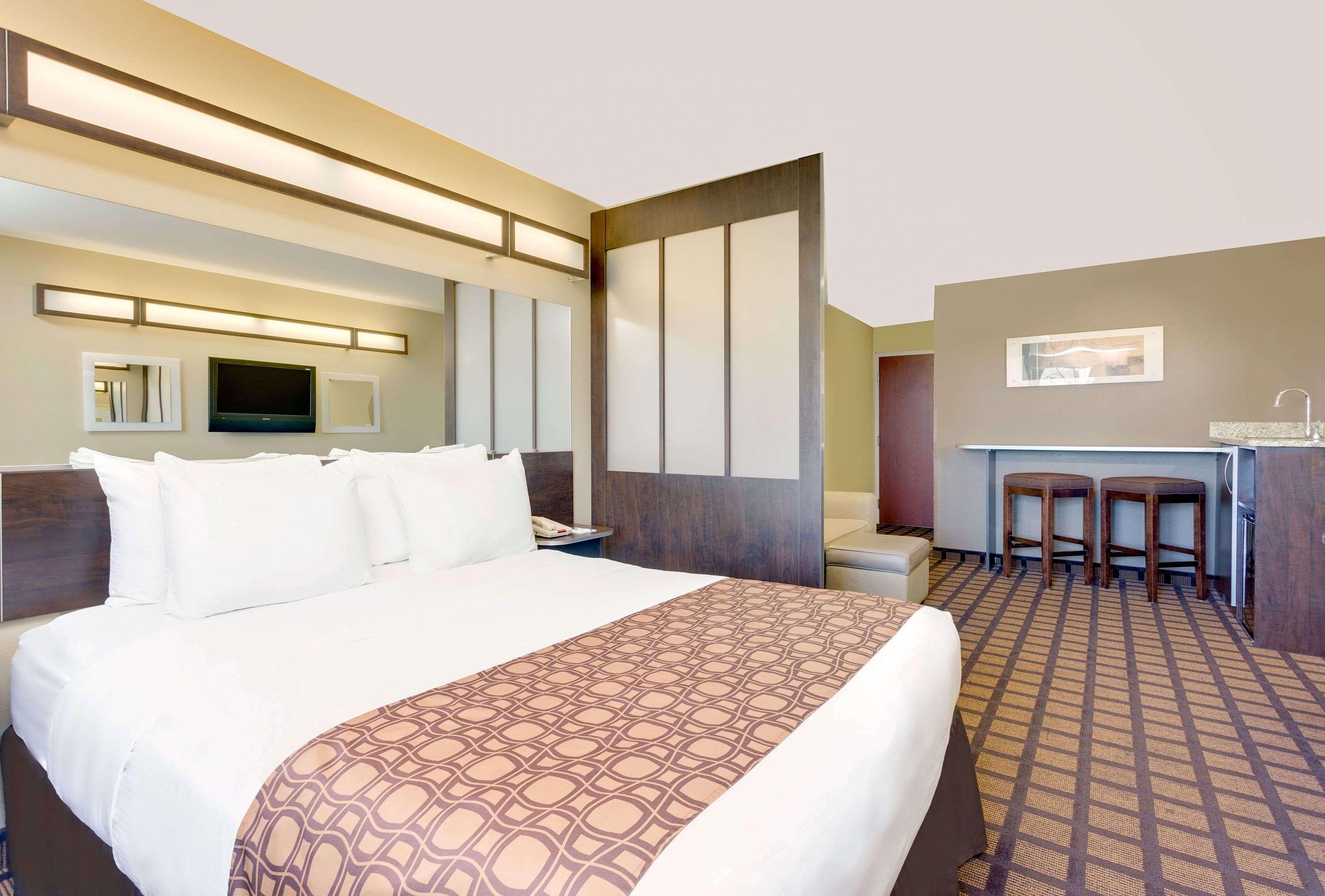 Microtel By Wyndham Perry National Fairground Area I-75 Exterior photo