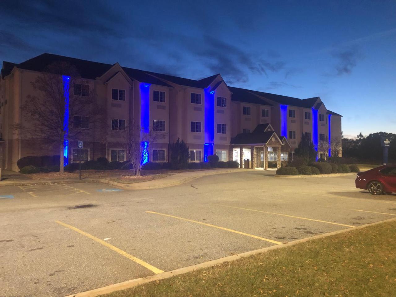 Microtel By Wyndham Perry National Fairground Area I-75 Exterior photo
